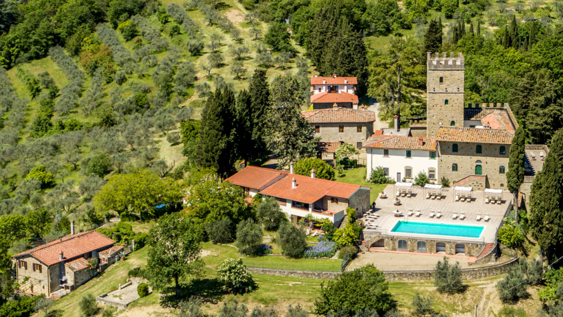 foto aerea Castello di Pratelli